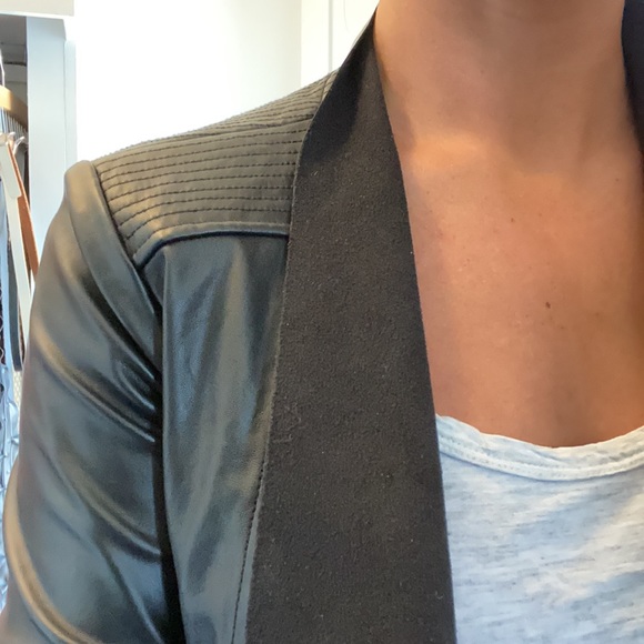 levi’s black faux leather and suede moto jacket - Picture 4 of 6